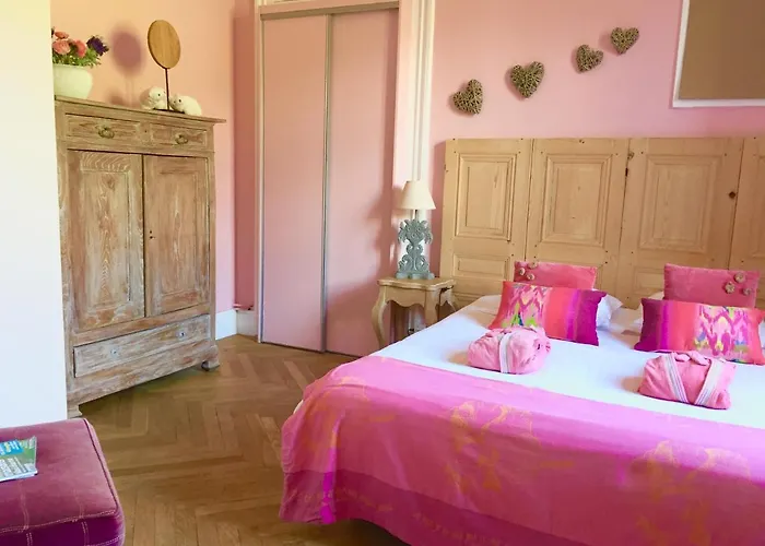 La Source Doree Bed & Breakfast Chevinay