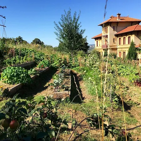 Bed & Breakfast La Source Doree 3*