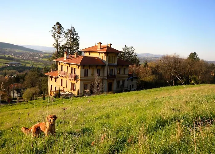 La Source Doree Bed and Breakfast 3*